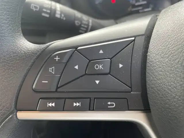 日産 ルークス ハイウェイスター X 熊本県 2021(令3)年 2.7万km パール 社外ナビ/TV/BT/CD/SD/USB/AM/FM/AUX/全方位カメラ/・バックカメラ/前後ドラレコ/エマージェンシーブレーキ/前後コーナーセンサー/車線逸脱警報/標識検知/ふらつき警報/先行車発進お知らせ/アイドリングストップ/ステアリングリモコン/オートライト/・LEDヘッドライト/・LEDフォグライト/・オートハイビーム/・ヘッドライトレベライザー/純正AW/純正ドアバイザー/純正フロアマット/プッシュスタート/・スマートキー/・スペアキー×１/電動格納ミラー/・ミラーウィンカー