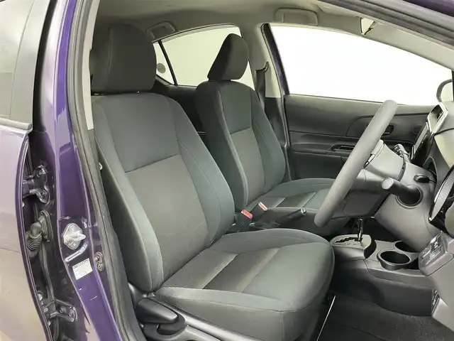 トヨタ アクア S スタイルブラック 岡山県 2018(平30)年 2.8万km ジュエリーパープルマイカM 純正SDナビ【NSZT-W68T】/(CD/DVD/BT/フルセグ)/バックカメラ/プッシュスタート/スマートキー/ビルトインETC/アイドリングストップ/LEDヘッドライト/トヨタセーフティセンス/・衝突軽減ブレーキ/・レーンキープアシスト/・横滑り防止装置/・オートハイビーム/純正フロアマット/ドアバイザー