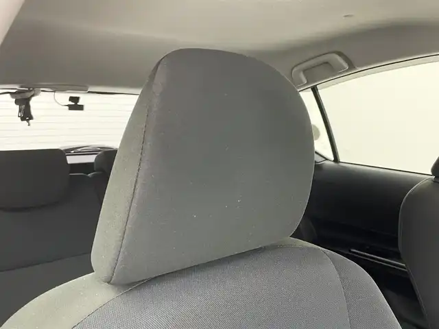 トヨタ アクア S スタイルブラック 岡山県 2018(平30)年 2.8万km ジュエリーパープルマイカM 純正SDナビ【NSZT-W68T】/(CD/DVD/BT/フルセグ)/バックカメラ/プッシュスタート/スマートキー/ビルトインETC/アイドリングストップ/LEDヘッドライト/トヨタセーフティセンス/・衝突軽減ブレーキ/・レーンキープアシスト/・横滑り防止装置/・オートハイビーム/純正フロアマット/ドアバイザー