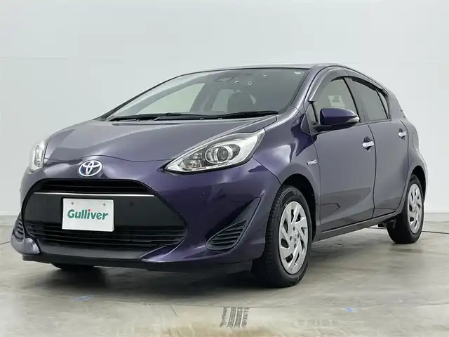 トヨタ アクア S スタイルブラック 岡山県 2018(平30)年 2.8万km ジュエリーパープルマイカM 純正SDナビ【NSZT-W68T】/(CD/DVD/BT/フルセグ)/バックカメラ/プッシュスタート/スマートキー/ビルトインETC/アイドリングストップ/LEDヘッドライト/トヨタセーフティセンス/・衝突軽減ブレーキ/・レーンキープアシスト/・横滑り防止装置/・オートハイビーム/純正フロアマット/ドアバイザー