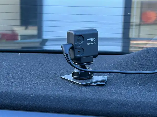 トヨタ クラウン ハイブリッド G 愛媛県 2019(令1)年 4.9万km プレシャスブラックパール 登録時走行距離：48169Km/純正メーカーOPメモリナビ/AM/FM/CD/DVD/TV/BT/SD/ETC2.0/Bカメラ/前後ドラレコ/パワーシート/追従クルコン/横滑り防止装置/盗難防止装置/衝突軽減システム/前後コーナーセンサー/LEDヘッドライト/オートライト/オートハイビーム/エンジンスタートボタン/スマートキー/純正アルミホイール/純正フロアマット