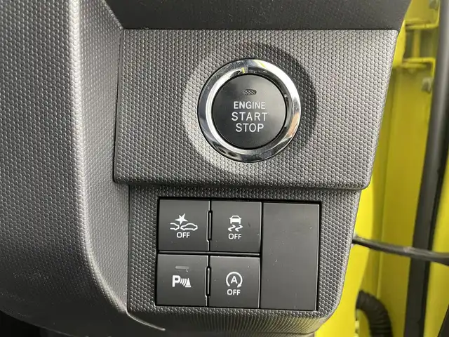 ダイハツ タフト G 愛知県 2020(令2)年 6.4万km レモンスカッシュクリスタルM 純正９型スマホ連携ナビ　/UVIRカットシェード付きガラスルーフ　/ＢＴ　ＣＤ　ＤＶＤ　フルセグＴＶ　ＦＭ　ＡＭ　ＳＤ　/全周囲カメラ　/ETC/LEDオートヘッドライト/スマートアシスト　/車線逸脱警報/前方後方誤発進抑制/衝突回避支援ブレーキ/先行車発進告知/標識認識機能/スマートパノラマパーキングアシスト/電動パーキングブレーキ/ブレーキホールド/電動格納ミラー/フロアマット/ルーフレール/純正ドライブレコーダー　/シートヒーター/スマートキー