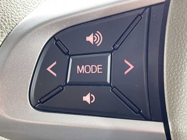 ダイハツ ムーヴ キャンバス G メイクアップ リミテッド　SAⅢ 広島県 2022(令4)年 2.2万km パールホワイトⅢ/ナチュラルベージュマイカメタリック 2トーン パノラマモニター/両側パワースライドドア/社外ナビ/シートヒーター/スマートアシスト/・衝突回避支援ブレーキ/・車線逸脱警報/・車線逸脱抑制/・オートハイビーム/・誤発進抑制機能/LEDヘッドランプ/ETC/ドライブレコーダー