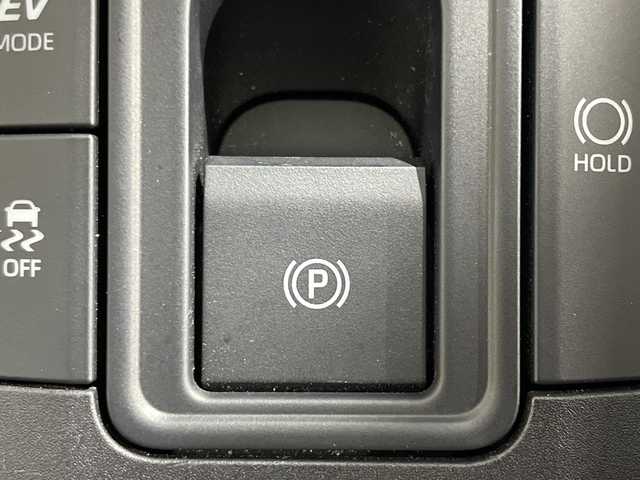 トヨタ プリウス Z 神奈川県 2024(令6)年 4.5万km アティチュードブラックマイカ トヨタセーフティセンス/純正12.3型ディスプレイオーディオ/・BT/フルセグTV/USB/MiraCast/パノラミックビューモニター/デジタルインナーミラー/AC100V/置くだけ充電/モデリスタエアロキット/ビルトインETC2.0/BSM/パーキングアシスト/パワーバックドア/電動サイドブレーキ/オートブレーキホールド/レザー調シート/パワーシート(D)/メモリシート(D)/シートヒーター(D/N)/ベンチレーション(D/N)/EVモード/ECO/SPORTモード/革巻きステアリング/ステアリングスイッチ/Autoライト/ステアリングヒーター/ヘッドライトレベライザー/LEDヘッドライト/電動格納ミラー/ウィンカーミラー/フロアマット/純正ドアバイザー/純正19インチアルミホイール