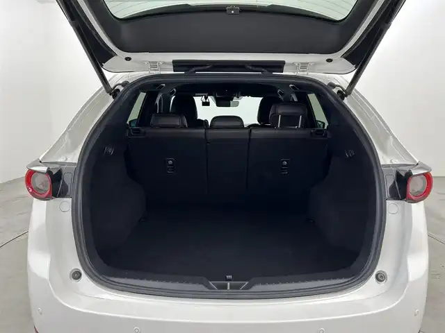 マツダ ＣＸ－５ XD エクスクルーシブモード 福岡県 2019(平31)年 2.7万km スノーフレイクホワイトパールマイカ 純正ナビ　/全方位カメラ　/ＥＴＣ　/前後ドラレコ　/ＢＯＳＥサウンド　/ＡＣＣ　/コーナーセンサー　/衝突軽減ブレーキ　/レーンキープ　/ＢＳＭ　/ＭＴモード付き　/シートヒーター　/パワーシート　/パワーリアゲート　/ＬＥＤ