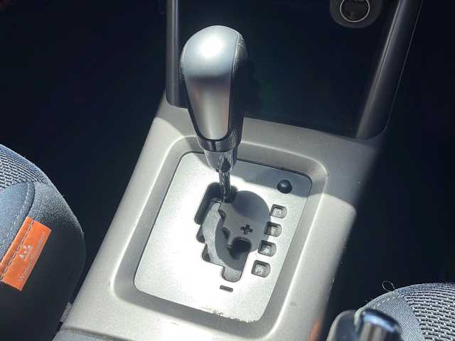 スバル フォレスター 2．0XS 静岡県 2009(平21)年 12万km カメリアレッドパール 【主要装備】/パナソニックＳＤナビ　/クルーズコントロール　/前席パワーシート　/ＥＴＣ　/純正１７インチアルミホイール　/横滑り防止機能　/リモコンキー　/ＨＩＤヘッドライト
