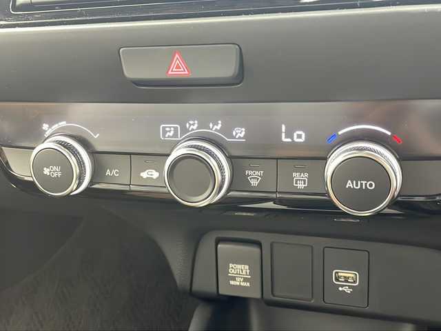 ホンダ フィット ホーム 岐阜県 2021(令3)年 1.7万km クリスタルブラックパール 純正ナビ/　(AM/FM/CD/DVD/Bluetooth/USB/iPod)/バックカメラ/ホンダセンシング/衝突軽減ブレーキ/コーナーセンサー/レーンキープアシスト/レーダークルーズコントロール/ドライブレコーダー/LEDヘッドライト/電動パーキングブレーキ/スペアキー/取説、保証書/純正フロアマット