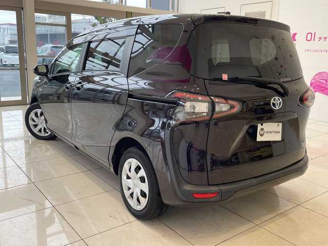 トヨタ シエンタ ハイブリッド G クエロ 埼玉県 2018(平30)年 5.2万km クールボルドーガラスフレーク トヨタセーフティセンス/社外ナビ/　　CD/DVD/BT/フルセグTV/バックカメラ/両側パワースライドドア/LEDオートライト/ハーフレザー/ステアリングスイッチ/プッシュスタート/ETC/禁煙車