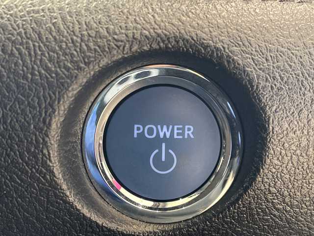 トヨタ シエンタ ハイブリッド G クエロ 埼玉県 2018(平30)年 5.2万km クールボルドーガラスフレーク トヨタセーフティセンス/社外ナビ/　　CD/DVD/BT/フルセグTV/バックカメラ/両側パワースライドドア/LEDオートライト/ハーフレザー/ステアリングスイッチ/プッシュスタート/ETC/禁煙車