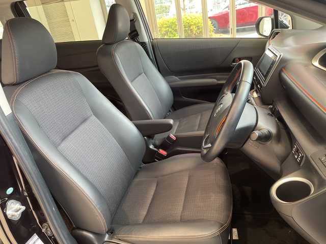 トヨタ シエンタ ハイブリッド G クエロ 埼玉県 2018(平30)年 5.2万km クールボルドーガラスフレーク トヨタセーフティセンス/社外ナビ/　　CD/DVD/BT/フルセグTV/バックカメラ/両側パワースライドドア/LEDオートライト/ハーフレザー/ステアリングスイッチ/プッシュスタート/ETC/禁煙車