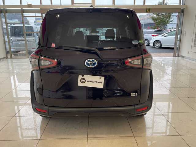 トヨタ シエンタ ハイブリッド G クエロ 埼玉県 2018(平30)年 5.2万km クールボルドーガラスフレーク トヨタセーフティセンス/社外ナビ/　　CD/DVD/BT/フルセグTV/バックカメラ/両側パワースライドドア/LEDオートライト/ハーフレザー/ステアリングスイッチ/プッシュスタート/ETC/禁煙車