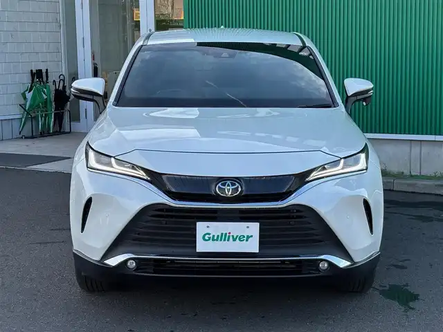 トヨタ ハリアー G 宮城県 2021(令3)年 4.1万km ホワイトパールクリスタルシャイン Toyota Safety Sense/純正ナビ/【BT・USB・AUX・フルセグTV】/バックカメラ/レーダークルーズコントロール/レーントレーシングアシスト/ロードサインアシスト/ハーフレザーシート/パワーシート/パワーバックドア/デジタルインナーミラー/コーナーセンサー/革巻きステアリング/オートライト/LEDヘッドライト/フォグライト/オートハイビーム/ウィンカーミラー/スマートキー/ETC