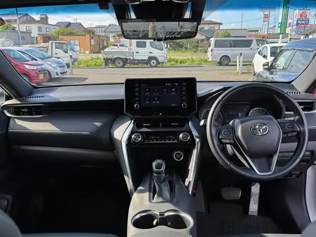 トヨタ ハリアー G 宮城県 2021(令3)年 4.1万km ホワイトパールクリスタルシャイン Toyota Safety Sense/純正ナビ/【BT・USB・AUX・フルセグTV】/バックカメラ/レーダークルーズコントロール/レーントレーシングアシスト/ロードサインアシスト/ハーフレザーシート/パワーシート/パワーバックドア/デジタルインナーミラー/コーナーセンサー/革巻きステアリング/オートライト/LEDヘッドライト/フォグライト/オートハイビーム/ウィンカーミラー/スマートキー/ETC