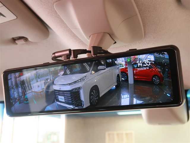 ダイハツ タント カスタム RS トップED SAⅡ 千葉県 2016(平28)年 7.9万km ブラックマイカメタリック ターボモデル/８インチ純正ナビ　NSZN-X66D-T3/・フルセグＴＶ/・Ｂｌｕｅｔｏｏｔｈオーディオ/・ＤＶＤ再生/・キャンセラー付/ＥＴＣ/両側パワースライドドア/ハーフレザーシート/純正フロアマット/純正ドアバイザー/ＬＥＤヘッドライト/ＬＥＤフォグ/スマートアシストII/・衝突回避支援ブレーキ機能/・衝突警報機能（対車両・対歩行者）/・車線逸脱警報機能/・誤発進抑制制御機能/・先行車発進お知らせ機能 /スマートキー２個/取扱説明書/保証書