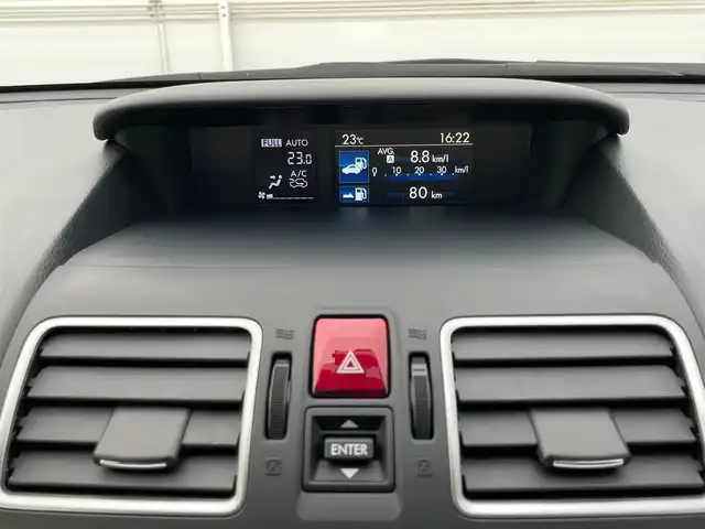 スバル インプレッサ ＸＶ 2．0i－L アイサイト ポップ 岩手県 2015(平27)年 4.1万km タンジェリンオレンジパール サンルーフ　アイサイト　全車速追従クルコン　純正ナビ バックカメラ　Ｂｌｕｅｔｏｏｔｈ　ＣＤ　ＤＶＤ　ＵＳＢ　フルセグ　ビルトインＥＴＣ　パワーシート　純正１７ＡＷ　ＨＩＤオートライト　スマートキー
