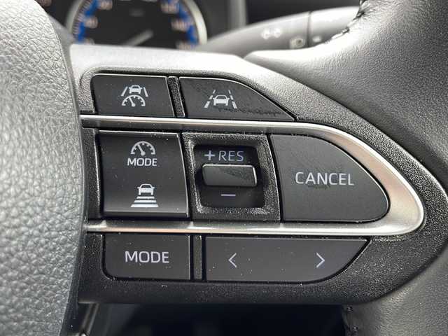 トヨタ ヴォクシー ハイブリッド S－G 山口県 2022(令4)年 2.3万km アティチュードブラックマイカ 純正ディスプレイオーディオ/・Bluetooth接続/・バックカメラ/ビルトインETC/Toyota Safety Sense/・プリクラッシュセーフティ/・レーントレーシングアシスト/・レーンチェンジアシスト/・プロアクティブドライビングアシスト/・フロントクロストラフィックアラート/・発進遅れ告知機能/・ロードサインアシスト/・レーダークルーズコントロール/・ドライバー異常時対応システム/・ブラインドスポットモニター/・オートマチックハイビーム/・クリアランスソナー/USB入力端子/AC100V/純正フロアマット/スマートキー/プッシュスタート/純正16インチアルミホイール/パワースライドドア/ウィンカーミラー