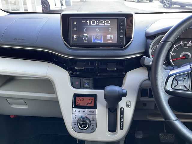 ダイハツ ムーヴ X リミテッドⅡ SAⅢ 道東・釧路十勝 2022(令4)年 1.9万km ライトローズマイカメタリック 4WD/純正ディスプレイオーディオ　/(AM/FM/ＤＶＤ再生/Ｂｌｕｅｔｏｏｔｈ接続)/バックカメラ　/運転席シートヒーター　/リアコーナーセンサー　/衝突回避支援ブレーキ機能/横滑り防止装置/アイドリングストップ　/スマートキー/プッシュスタート　/純正ＬＥＤヘッドライト/純正14インチアルミホイール/純正フロアマット