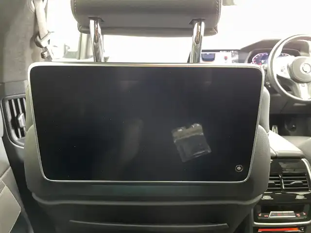 ＢＭＷ ＢＭＷ Ｘ７ xDrive40d Mスポーツ 福井県 2021(令3)年 5万km サファイアブラックP ４WD/Mスポーツ/ワンオーナー/電動パノラマ・ガラス・サンルーフ（チルト＆スライド）/ＢＭＷライブ・コックピット/（１２．３インチ　ワイド・コントロール・ディスプレイ）/【AM/FM/CD/DVD/Bluetooth/フルセグTV】/ｈａｒｍａｎ／ｋａｒｄｏｎサラウンド・サウンド・システム/リヤ・エンターテインメント・システム・プロフェッショナル/ドライビング・アシスト・プロフェッショナル/（衝突回避・被害軽減ブレーキ（事故回避アシスト付））/パーキング・アシスト・プラス/（トップ・ビュー＋３Ｄビュー、リヤ・ビュー・カメラ/（予想進路表示機能付））/マルチファンクション　/Ｍ　スポーツ専用レザーステアリングホイール/ドライビング・アシスト・プロフェッショナル/ＡＣＣ／アクティブ・クルーズ・コントロール/（ストップ＆ゴー機能付）/・高速道路渋滞時ハンズ・オフ・アシスト