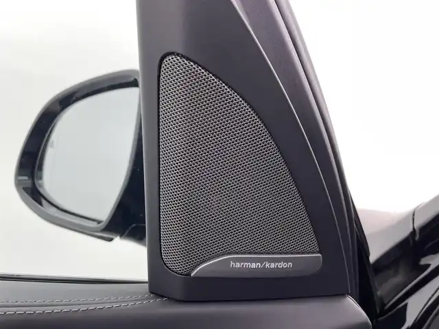 ＢＭＷ ＢＭＷ Ｘ７ xDrive40d Mスポーツ 福井県 2021(令3)年 5万km サファイアブラックP ４WD/Mスポーツ/ワンオーナー/電動パノラマ・ガラス・サンルーフ（チルト＆スライド）/ＢＭＷライブ・コックピット/（１２．３インチ　ワイド・コントロール・ディスプレイ）/【AM/FM/CD/DVD/Bluetooth/フルセグTV】/ｈａｒｍａｎ／ｋａｒｄｏｎサラウンド・サウンド・システム/リヤ・エンターテインメント・システム・プロフェッショナル/ドライビング・アシスト・プロフェッショナル/（衝突回避・被害軽減ブレーキ（事故回避アシスト付））/パーキング・アシスト・プラス/（トップ・ビュー＋３Ｄビュー、リヤ・ビュー・カメラ/（予想進路表示機能付））/マルチファンクション　/Ｍ　スポーツ専用レザーステアリングホイール/ドライビング・アシスト・プロフェッショナル/ＡＣＣ／アクティブ・クルーズ・コントロール/（ストップ＆ゴー機能付）/・高速道路渋滞時ハンズ・オフ・アシスト