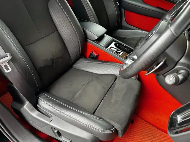 ボルボ ＸＣ４０ T5 AWD Rデザイン 富山県 2018(平30)年 4.2万km ブラック ワンオーナー/電動パノラマガラスサンルーフ/harman/kardonサラウンドサウンド/qi充電/インテリセーフ/ブラインドスポットアシスト/レーンキープアシスト/アダプティブクルーズコントロール/純正ナビ/フルセグTV/360°カメラ/ETC/パワーバックドア/純正20インチアルミホイール/LEDヘッドライト/オートハイビーム/パドルシフト/ハーフレザー/シートヒーター