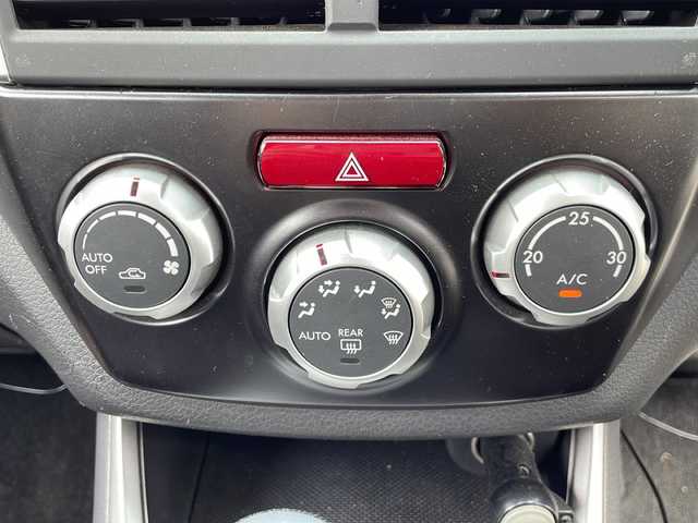 スバル インプレッサ ＷＲＸ STI A－Line 道北・旭川 2011(平23)年 9.9万km オブシディアンブラックパール ・メモリナビ（BT/CD/SD/ワンセグ）/・バックカメラ/・ビルトインETC/・純正フロアマット/・ハーフレザーシート/・パドルシフト/・社外エンジンスターター/・社外スロットルコントローラー/・社外マフラー/・ダウンサス/・WORK１８インチアルミホイール/・ドアバイザー/・ウィンカーミラー/・フォグランプ/・HID/・保証書