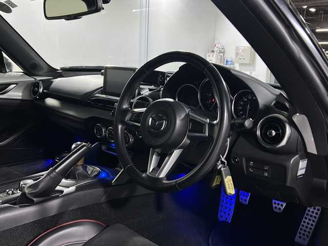 マツダ ロードスター RS 福岡県 2016(平28)年 6.7万km セラミックM ・CD/DVD/・純正ナビ/・Bluetooth/・フルセグTV/・シートヒーター/・Bカメラ/・ハーフレザー/・LEDヘッドライト/・社外ドラレコ/・ブラインドスポット/・16インチ純正ホイール/・社外マフラー