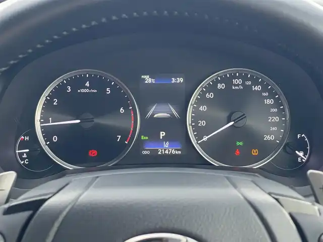 レクサス ＩＳ 300 山梨県 2021(令3)年 2.1万km ソニッククォーツ ユーザー買取/赤革　/プリクラッシュ　/ACC/純正マルチナビ/Ｂカメラ/ＬＥＤ/Ａハイビーム/Ｐシート/シートＨ/純正１８ＡＷ/コンフォートＡ/ＬＫＡ/ＢＳＡ/ＢＴ/ＣＤ/ＤＶＤ/取説/新車保証書/スペアキー