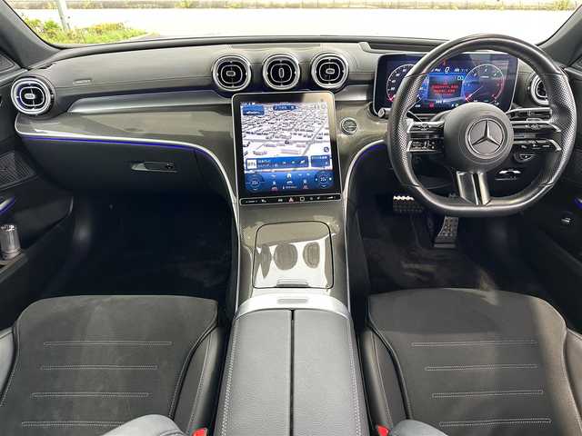 メルセデス・ベンツ Ｍ・ベンツ Ｃ２２０ｄ アバンギャルド　AMGライン 茨城県 2022(令4)年 5.8万km ハイテックシルバー ワンオーナー/純正ナビ/フルセグ/Bluetooth/USB/AM/FM/全方位カメラ/ヘッドアップディスプレイ/エレクトリックパーキングブレーキ/クルーズコントロール/アクティブディスタンスアシスト・ディストロニック/アクティブブレーキアシスト/ブラインドスポットアシスト/Act.レーンアシスト/トラフィックサインアシスト/パーキングアシスト/音声アシスト/ステアコントロール/ホールド機能/エレクトロニックブレーキパワーディストリビューション/ヒルスタートアシスト/アダプティブブレーキライト/コンビネーションスイッチ/指紋センサー/ハーフレザーシート/シートヒーター/パワーシート/パドルシフト/LEDヘッドライト/純正19インチアルミホイール/ドライブレコーダー/アンビエントライト/取扱説明書/新車時保証書/スペアキー×1