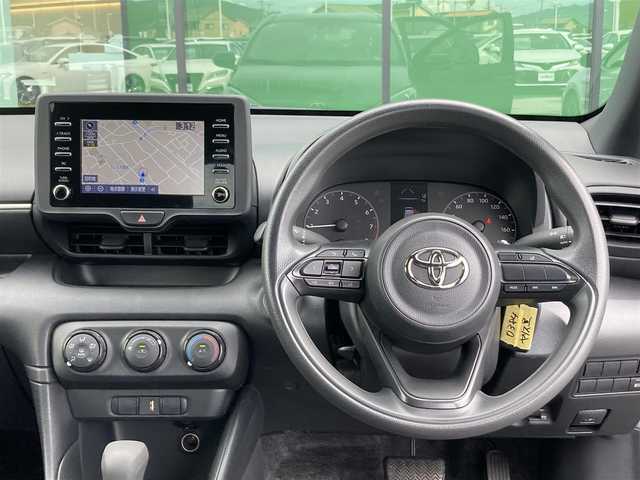 トヨタ ヤリス X 香川県 2020(令2)年 3.4万km ブラック 登録時走行距離：33136km/メーカー純正ナビ/　BT接続/バックカメラ/プリクラッシュセーフティシステム/レーンキープアシスト/クリアランスソナー/オートハイビーム/オートライト/レベライザヘッドライト/ビルトインETC/ドライブレコーダー/ステアリングスイッチ/プッシュスタート/スマートキー