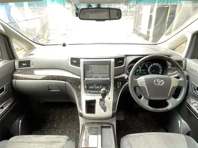 トヨタ アルファードハイブリット SR 千葉県 2012(平24)年 7.2万km ブラック 純正HDDナビゲーション/（CD/DVD/BT/フルセグTV）/全方位カメラ/サンルーフ/純正フリップダウンモニター/両側パワースライドドア/ナビ連動ドライブレコーダー/クルーズコントロール/ステアリングスイッチ/クリアランスソナー/ビルトインETC/前席パワーシート（D席メモリ機能有）/キセノンライト/フォグライト/電格ミラー/ドアバイザー/社外フロアマット/純正16インチアルミホイール
