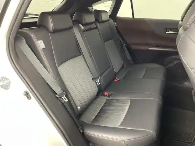 トヨタ ハリアー ハイブリッド Z 群馬県 2020(令2)年 7.3万km ホワイトパールクリスタルシャイン 純正９型ナビ　バックカメラ　純正ビルトインＥＴＣ　純正ドライブレコーダー　ステアリングリモコン　オートライト　スマートキー　プッシュスタート　ＬＥＤヘッドライト　アイドリングストップ　パニティミラー