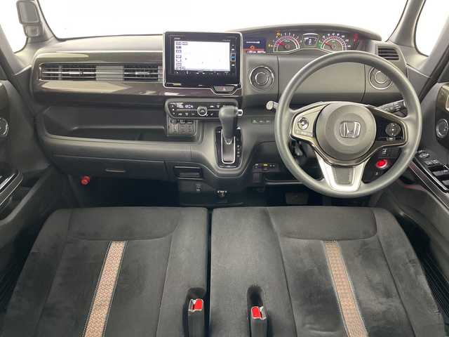 ホンダ Ｎ ＢＯＸ カスタム G L 道東・釧路十勝 2019(平31)年 4.7万km クリスタルブラックパール 4WD/純正メモリナビ　/(AM/FM/フルセグＴＶ/ＤＶＤ再生/Ｂｌｕｅｔｏｏｔｈ接続)　/ビルトインＥＴＣ　/バックカメラ　/片側パワースライドドア　/前席シートヒーター/横滑り防止装置/アイドリングストップ　/スマートキー/プッシュスタート　/純正ＬＥＤヘッドライト　/純正１４インチアルミホイール　/純正フロアマット