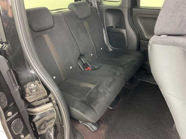 ホンダ Ｎ ＢＯＸ カスタム G L 道東・釧路十勝 2019(平31)年 4.7万km クリスタルブラックパール 4WD/純正メモリナビ　/(AM/FM/フルセグＴＶ/ＤＶＤ再生/Ｂｌｕｅｔｏｏｔｈ接続)　/ビルトインＥＴＣ　/バックカメラ　/片側パワースライドドア　/前席シートヒーター/横滑り防止装置/アイドリングストップ　/スマートキー/プッシュスタート　/純正ＬＥＤヘッドライト　/純正１４インチアルミホイール　/純正フロアマット