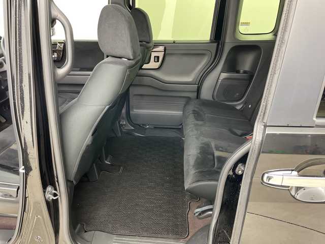 ホンダ Ｎ ＢＯＸ カスタム G L 道東・釧路十勝 2019(平31)年 4.7万km クリスタルブラックパール 4WD/純正メモリナビ　/(AM/FM/フルセグＴＶ/ＤＶＤ再生/Ｂｌｕｅｔｏｏｔｈ接続)　/ビルトインＥＴＣ　/バックカメラ　/片側パワースライドドア　/前席シートヒーター/横滑り防止装置/アイドリングストップ　/スマートキー/プッシュスタート　/純正ＬＥＤヘッドライト　/純正１４インチアルミホイール　/純正フロアマット