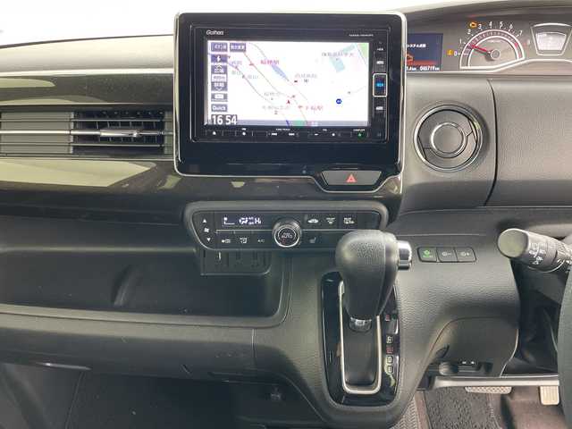 ホンダ Ｎ ＢＯＸ カスタム G L 道東・釧路十勝 2019(平31)年 4.7万km クリスタルブラックパール 4WD/純正メモリナビ　/(AM/FM/フルセグＴＶ/ＤＶＤ再生/Ｂｌｕｅｔｏｏｔｈ接続)　/ビルトインＥＴＣ　/バックカメラ　/片側パワースライドドア　/前席シートヒーター/横滑り防止装置/アイドリングストップ　/スマートキー/プッシュスタート　/純正ＬＥＤヘッドライト　/純正１４インチアルミホイール　/純正フロアマット