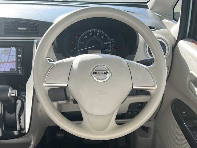 日産 デイズ X 愛媛県 2018(平30)年 2.8万km アイスブルー 純正ナビ/全方位カメラ/前後ドライブレコーダー/スマートキー/前後コーナーセンサー/フルセグテレビ/ＥＴＣ/衝突軽減システム/横滑り防止装置/アイドリングストップ/純正フロアマット