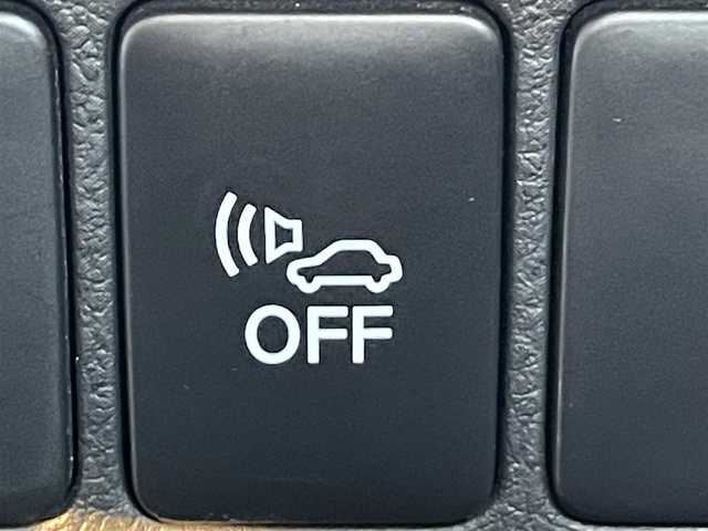 三菱 アウトランダー ＰＨＥＶ G セーフティパッケージ 岡山県 2017(平29)年 4.6万km ルビーブラックP 登録時走行距離45556km/4WD/社外ナビ/フルセグTV(AM/FM/CD/DVD/Bluetooth)/マルチアラウンドモニター/ETC/衝突軽減被害ブレーキシステム/車線逸脱警報システム/オートマチックハイビーム/レーダークルーズコントロール/横滑り防止装置/D/N席シートヒーター/ステアリングヒーター/電子パーキング/オートブレーキホールド/レザーシート/18インチ純正AW/フロアマット