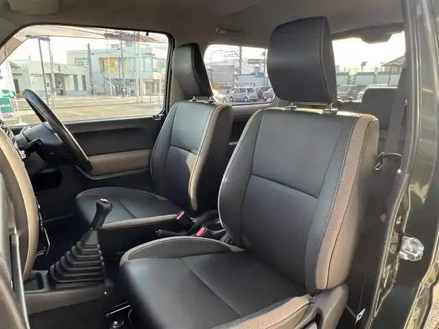 スズキ ジムニー ランドベンチャー 山口県 2016(平28)年 5.5万km クールカーキPM 社外CDデッキ/純正フロアマット/純正ドアバイザー/純正フォグランプ/純正16インチアルミ/ウィンカーミラー/運転席シートヒーター/ETC