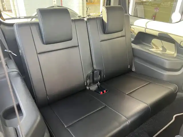 スズキ ジムニー ランドベンチャー 山口県 2016(平28)年 5.5万km クールカーキPM 社外CDデッキ/純正フロアマット/純正ドアバイザー/純正フォグランプ/純正16インチアルミ/ウィンカーミラー/運転席シートヒーター/ETC