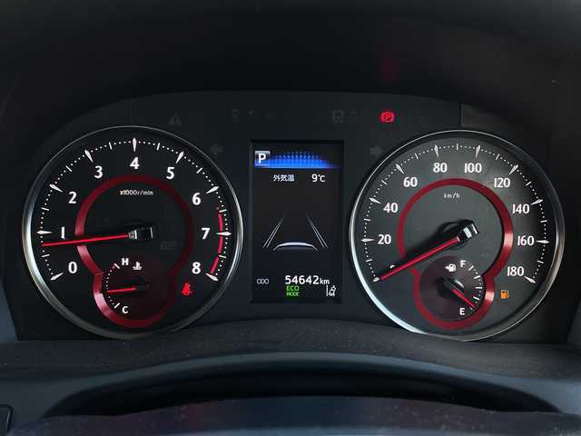 トヨタ アルファード 山口県 2020(令2)年 5.5万km ホワイトパールクリスタルシャイン サンルーフ/後席12/1型フリップダウンモニター/純正ナビ（フルセグTV、AM/FM、Bluetooth）/バックカメラ/両側パワースライド/電動リヤゲート/デジタルインナーミラー/レーダクルーズコントロール/LEDオートライト/革シート/1/2列目パワーシート/1列目シートヒーター＆ベンチレーション＆シートメモリー/オットマン/ETC2/0/純正１８インチアルミホイール/スペアキー１本