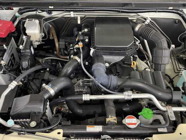 スズキ ジムニー XC 新潟県 2020(令2)年 1.4万km シフォンアイボリーメタリックブラック2トーンルーフ 衝突被害軽減ブレーキ/純正ナビゲーション/型番：CN-RZ853/【CD/DVD/SD/USB/BT/TV】/バックカメラ/ドライブレコーダー（前方）/ビルトインETC/前席シートヒーター/ステアリングスイッチ/クルーズコントロール/LEDオートライト/純正フロアマット/純正ドアバイザー