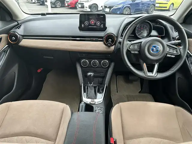マツダ デミオ 13Sテーラードブラウン 長崎県 2017(平29)年 7.4万km エターナルブルーマイカ 衝突軽減ブレーキ/ブラインドスポットモニター/純正ナビ/シートヒーター/バックカメラ/レーダークルーズコントロール/レーンキープアシスト/オートライト/LEDヘッドライト/シートヒーター/ステアリングスイッチ/コーナーセンサー/アイドリングストップ/スマートキー/スペアキー