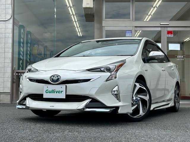 トヨタ プリウス A プレミアム　ツーリングセレ 埼玉県 2016(平28)年 10.2万km ホワイトパールクリスタルシャイン 純正SDナビ/【CD/DVD/フルセグ/Bluetooth】/バックカメラ/モデリスタエアロ/ブラインドスポットモニター/インテリジェントクリアランスソナー/レーダークルーズコントロール/プリクラッシュセーフティシステム/シートヒーター/ヘッドアップディスプレイ/パワーシート/ETC