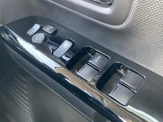 スズキ スペーシア カスタム HYBRID XS 千葉県 2018(平30)年 3.3万km アクティブイエロー/ブラック2トーンルーフ 社外メモリナビ/(TV/BT/CD/DVD/FM/AM)/360°ドライブレコーダー/衝突被害軽減システム/車線逸脱警報/ハーフレザーシート/両側パワースライドドア/横滑り防止装置/ETC/アイドリングストップ/LEDヘッドライト/フォグランプ/オートライト/ウィンカーミラー/電動格納ミラー/純正15インチAW/シートリフター/プッシュスタート/スマートキー/フロアマット/ドアバイザー/取扱説明書/保証書