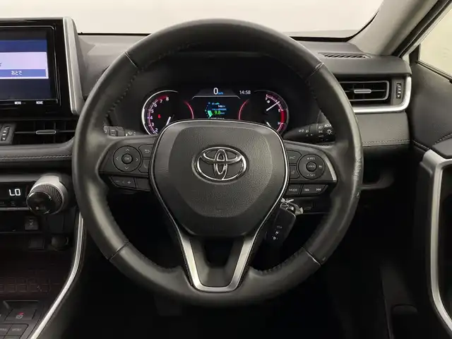 トヨタ ＲＡＶ４ G 新潟県 2020(令2)年 5.1万km ホワイトパールクリスタルシャイン ４WD/トヨタセーフティセンス/モデリスタ/禁煙車/純正SDナビ/　　CD/DVD/AM/FM/フルセグ/BT/SD/バックモニター/パワーバックドア/レーダークルーズコントロール/LEDオートライト/オートマチックハイビーム/運転席パワーシート/前席シートヒーター/純正18インチアルミホイール付/ステアリングスイッチ/ステアリングヒーター/ドライブレコーダー/ブラインドスポットモニター/USBポート/電動パーキングブレーキ/オートブレーキホールド/スペアキー/スマートキー/ETC