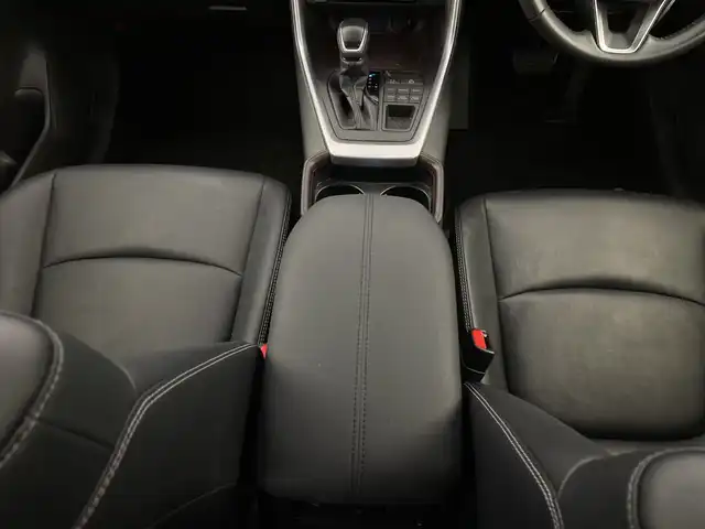 トヨタ ＲＡＶ４ G 新潟県 2020(令2)年 5.1万km ホワイトパールクリスタルシャイン ４WD/トヨタセーフティセンス/モデリスタ/禁煙車/純正SDナビ/　　CD/DVD/AM/FM/フルセグ/BT/SD/バックモニター/パワーバックドア/レーダークルーズコントロール/LEDオートライト/オートマチックハイビーム/運転席パワーシート/前席シートヒーター/純正18インチアルミホイール付/ステアリングスイッチ/ステアリングヒーター/ドライブレコーダー/ブラインドスポットモニター/USBポート/電動パーキングブレーキ/オートブレーキホールド/スペアキー/スマートキー/ETC