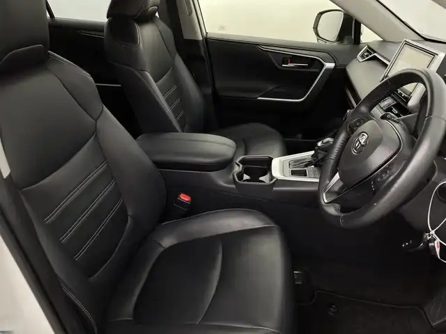 トヨタ ＲＡＶ４ G 新潟県 2020(令2)年 5.1万km ホワイトパールクリスタルシャイン ４WD/トヨタセーフティセンス/モデリスタ/禁煙車/純正SDナビ/　　CD/DVD/AM/FM/フルセグ/BT/SD/バックモニター/パワーバックドア/レーダークルーズコントロール/LEDオートライト/オートマチックハイビーム/運転席パワーシート/前席シートヒーター/純正18インチアルミホイール付/ステアリングスイッチ/ステアリングヒーター/ドライブレコーダー/ブラインドスポットモニター/USBポート/電動パーキングブレーキ/オートブレーキホールド/スペアキー/スマートキー/ETC