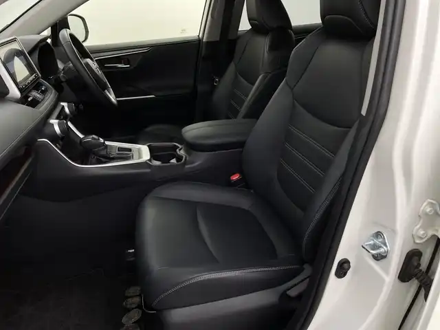 トヨタ ＲＡＶ４ G 新潟県 2020(令2)年 5.1万km ホワイトパールクリスタルシャイン ４WD/トヨタセーフティセンス/モデリスタ/禁煙車/純正SDナビ/　　CD/DVD/AM/FM/フルセグ/BT/SD/バックモニター/パワーバックドア/レーダークルーズコントロール/LEDオートライト/オートマチックハイビーム/運転席パワーシート/前席シートヒーター/純正18インチアルミホイール付/ステアリングスイッチ/ステアリングヒーター/ドライブレコーダー/ブラインドスポットモニター/USBポート/電動パーキングブレーキ/オートブレーキホールド/スペアキー/スマートキー/ETC