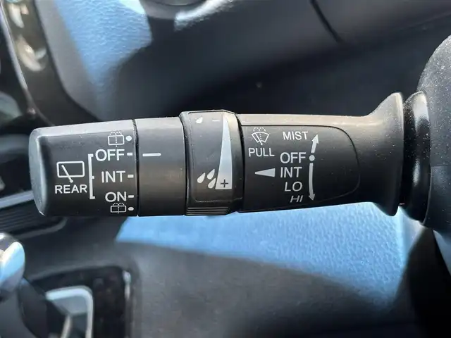 ホンダ Ｎ ＢＯＸ カスタム G L ホンダセンシング 滋賀県 2019(令1)年 8万km プラチナホワイトパール ホンダセンシング/・衝突軽減ブレーキ/・レーンキープアシスト/・車線逸脱警報/・誤発進抑制機能/・標識認識機能/・アダプティブクルーズコントロール/・先行車発進通知/片側パワースライドドア/ステアリングリモコン/ドライブレコーダー/ETC/プッシュスタート/スマートキー/電動格納ミラー/ウインカーミラー/LEDヘッドライト/オートライト/オートハイビーム
