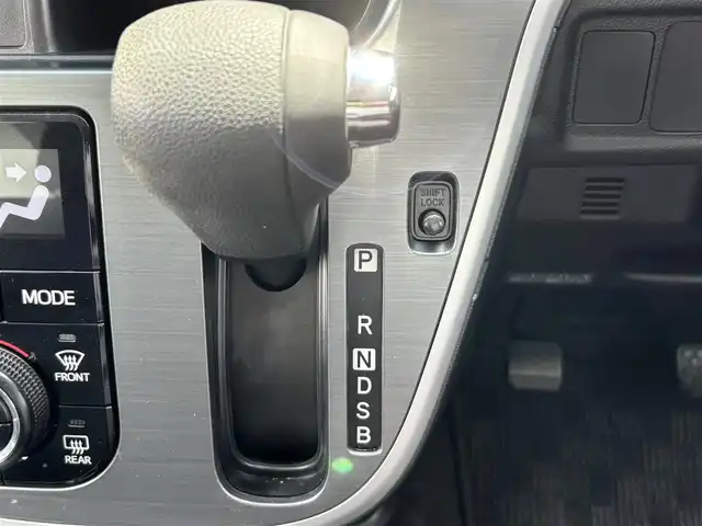 ダイハツ ムーヴ カスタム X 福岡県 2016(平28)年 4.9万km ファイアークォーツレッドM プシュスタート/パワステ/パワーウィンドウ/純正フロアマット/横滑り防止機能/ABS/ETC/オートライト/ベンチシート